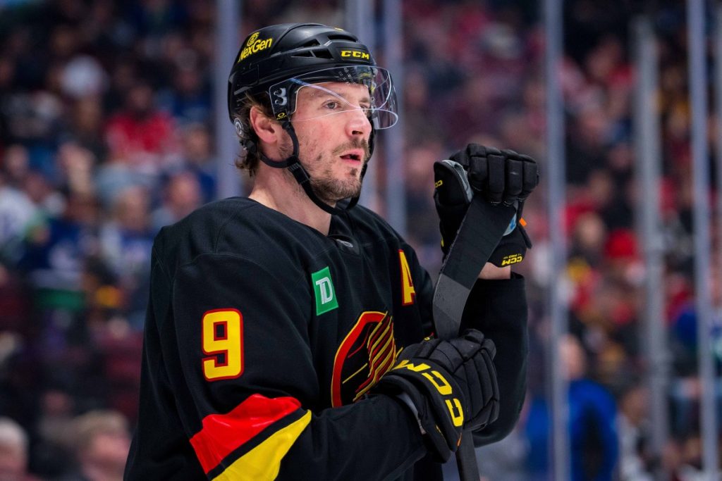 Vancouver Canucks Perdagangan JT Miller ke New York Rangers untuk Mengakhiri Rift Ruckus