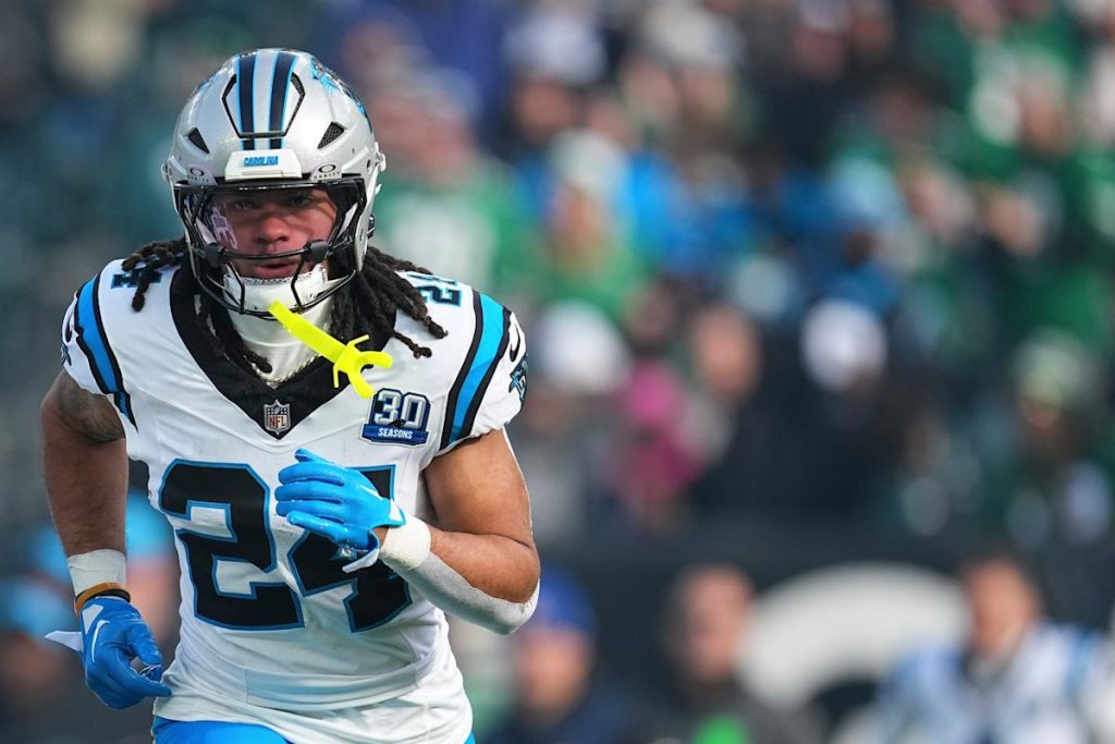 2025 NFL Free Agency Buzz: Panthers berlari kembali Jonathon Brooks yang ditangguhkan untuk semua 2025?