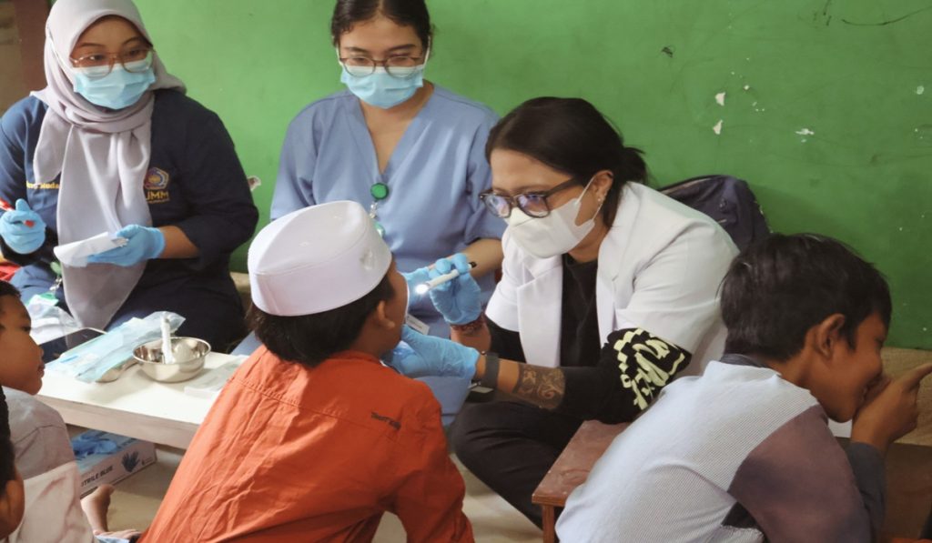 Aryaduta Bali Berbagi Keceriaan dan Kepedulian dengan Anak-Anak di TPST Monang Maning di Bulan Ramadan