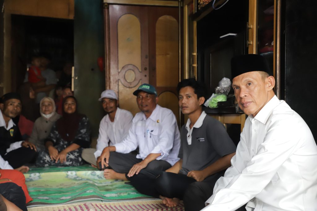 BANJIR BANDANG SUKajaya Bogor, Pasutri Tewas Terbawa ARUS