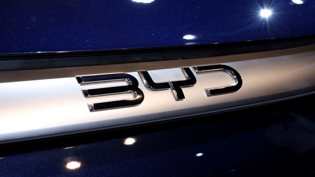 BYD meluncurkan teknologi EV pengisian super baru, untuk membangun jaringan pengisian daya di Cina