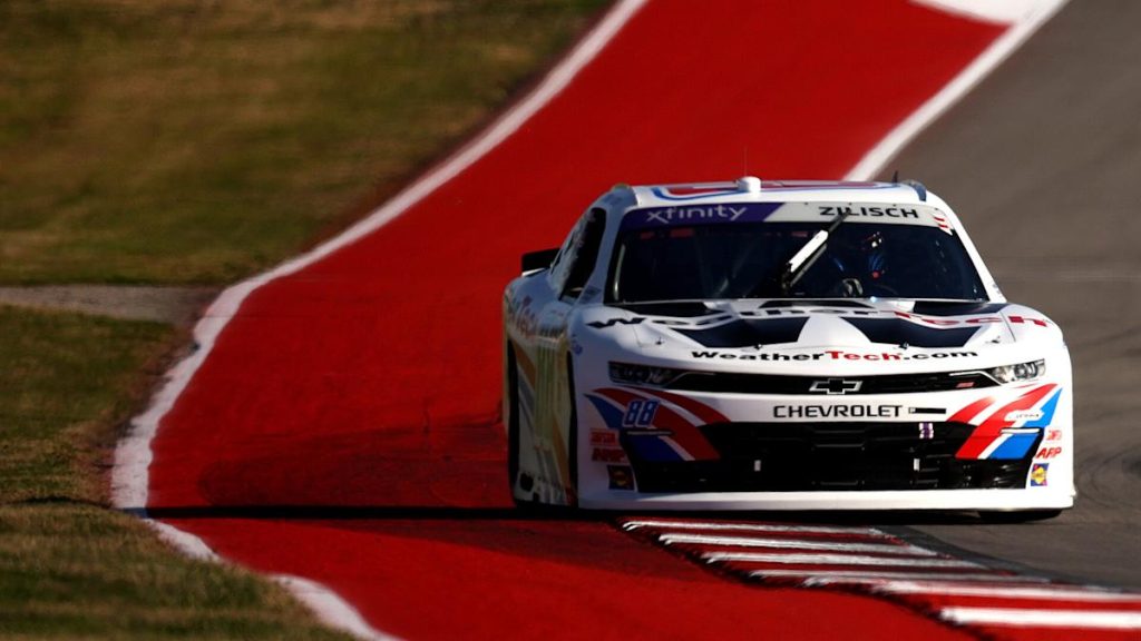 COTA XFinity Lineup Awal: Connor Zilisch Menangkan Tiang