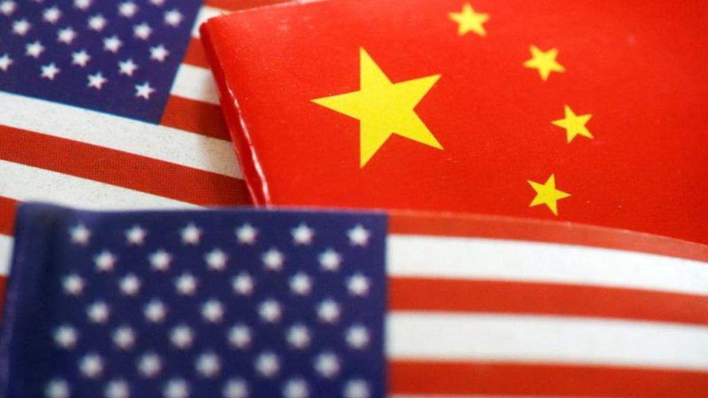 China membalas impor AS karena tarif segar Trump mulai berlaku