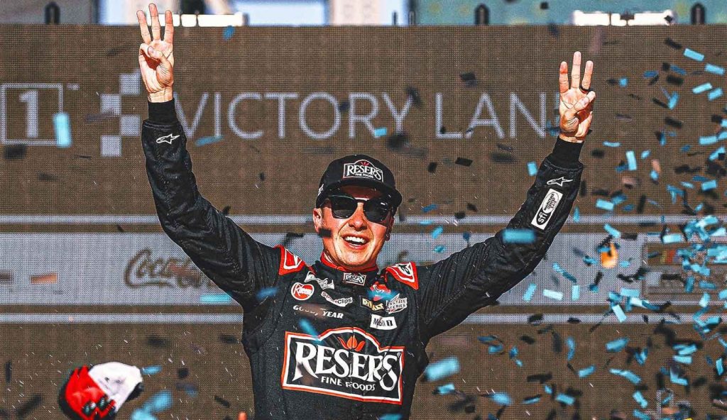 Christopher Bell tidak bisa berhenti menang: ‘Telinga ke telinga yang menyeringai semua orang’