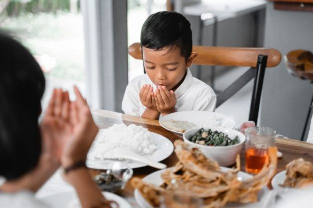 DOA Makans Sahur PUASA Ramadan Arab, Latin Dan Artinya