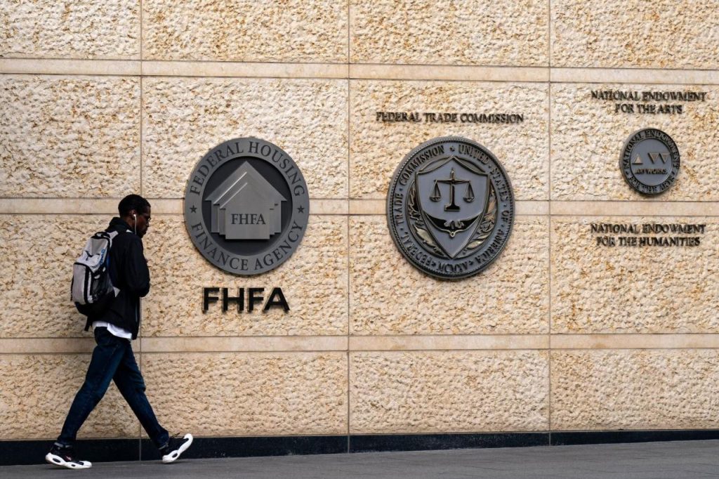 Direktur FHFA untuk memimpin Fannie Mae, papan Mac Freddie di tengah shake-up