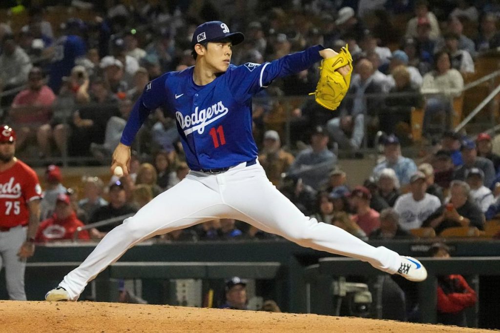 Dodgers ‘Roki Sasaki menawarkan sekilas potensi yang menggiurkan dalam debut pelatihan musim semi yang diantisipasi