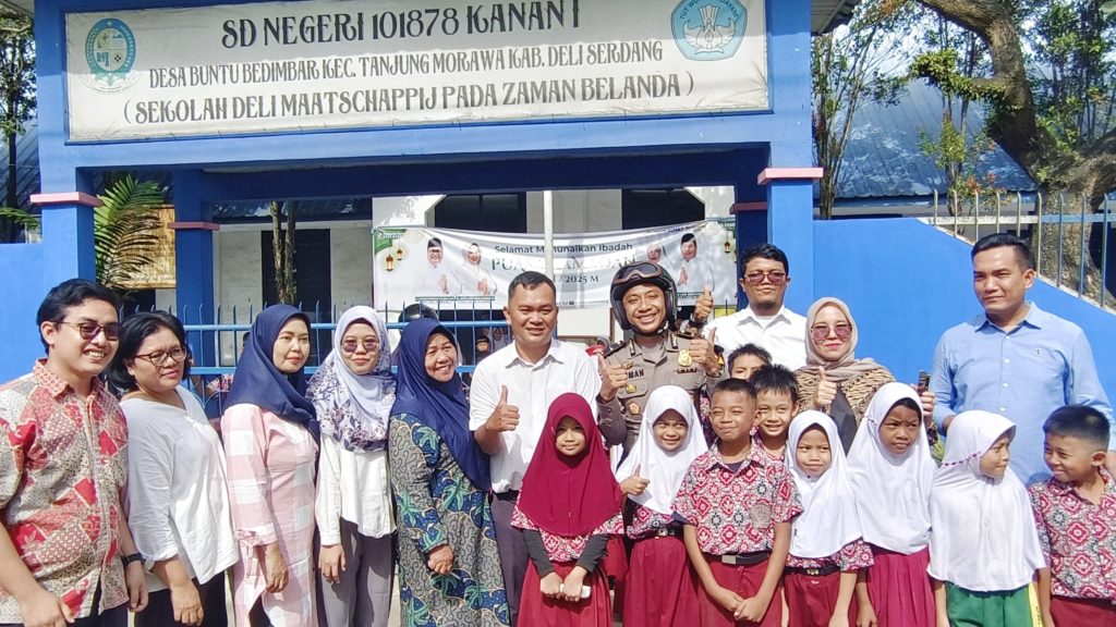 Edukator Jenaka Lalu Lintas, Pak Bhabin Sapa Murid Sd Di Sumut