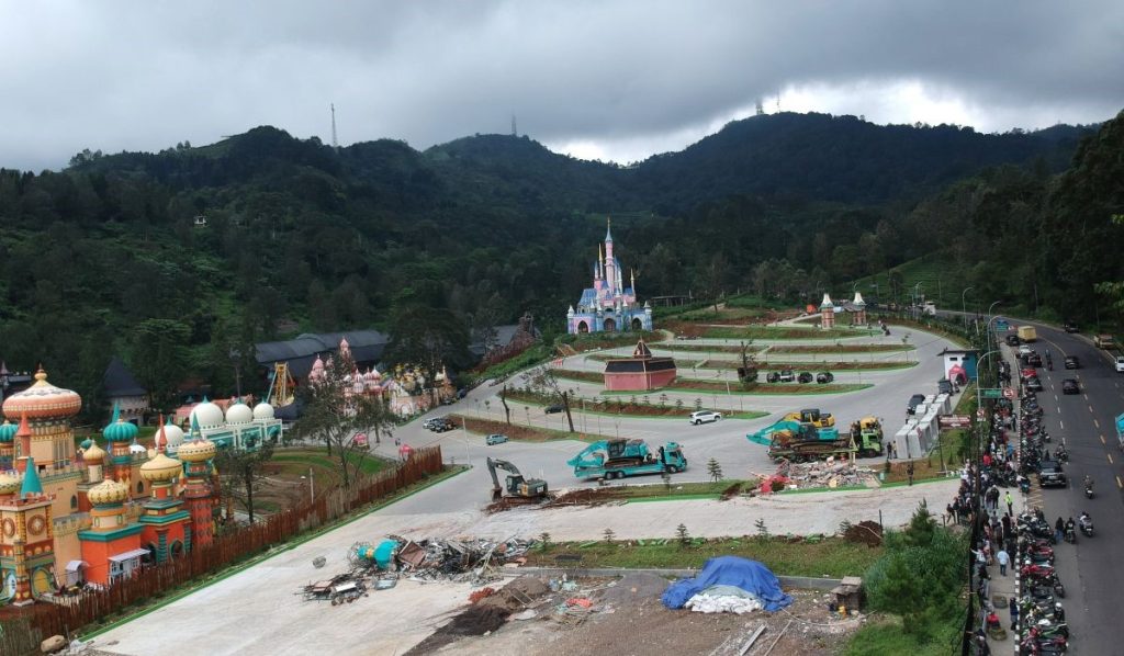 Hibisc Fantasy Puncak yang Diduga Pemicu Banjir ternyata BUMD Jabar