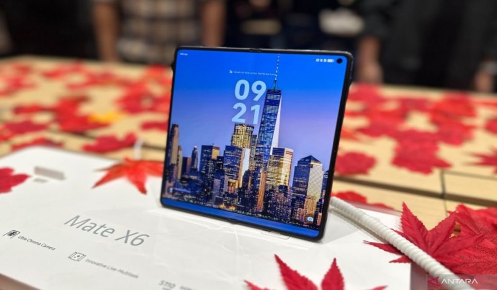 Huawei Rilis Ponsel Lipat Mate X6, Ini Spesifikasinya