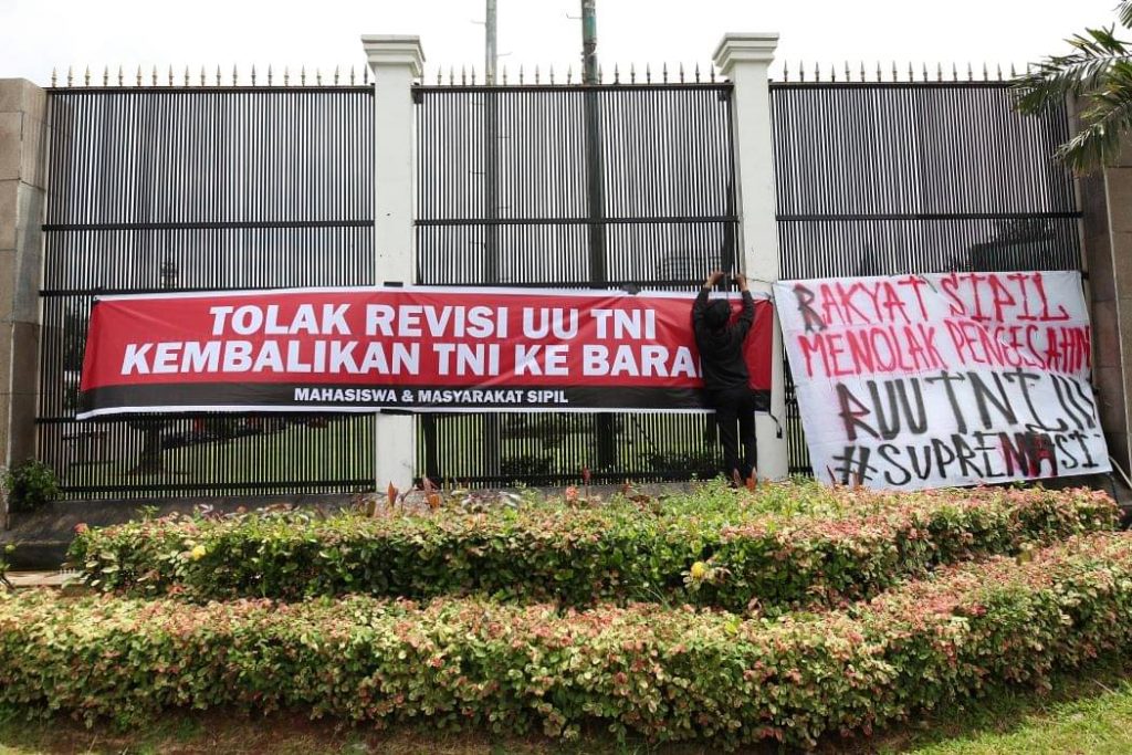 Jangan Jadikan MK Wastafel Perubahan Uu Tni