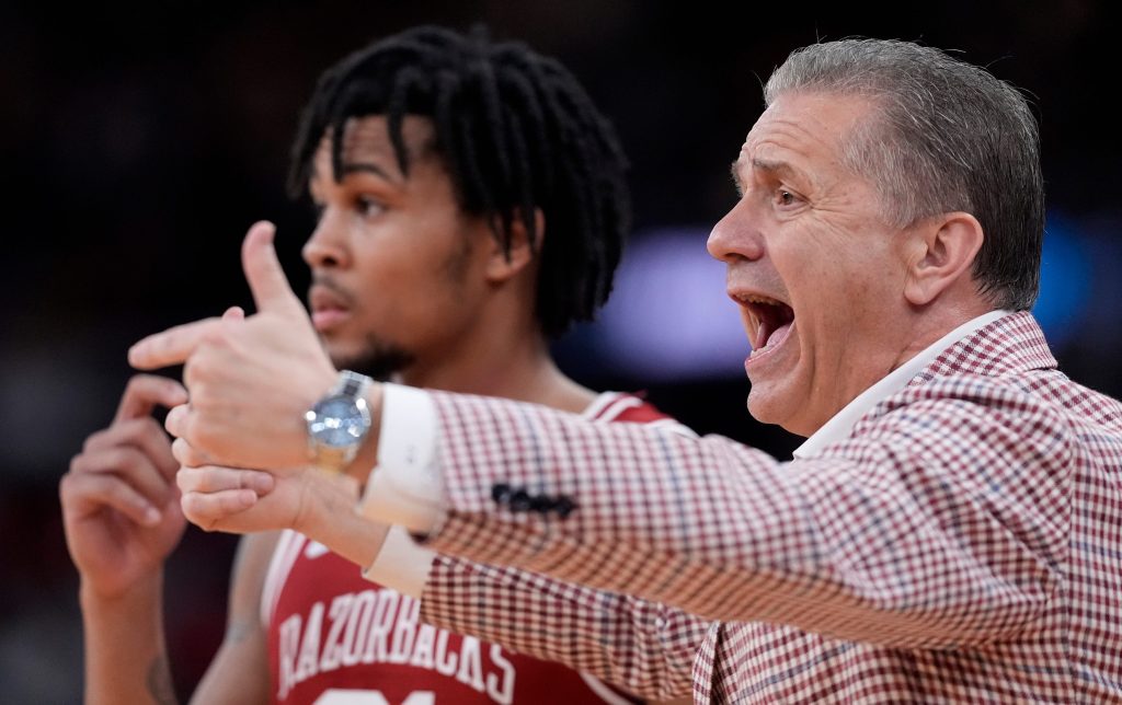 John Calipari Mendapatkan Arkansas ke Sweet 16 adalah jari tengah untuk semua yang menanyainya