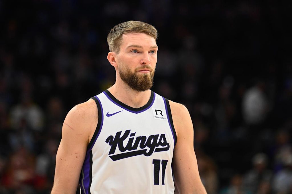 Kings C Domantas Sabonis Meninggalkan Game vs Rockets Dengan Cedera Hamstring Kiri Jelas