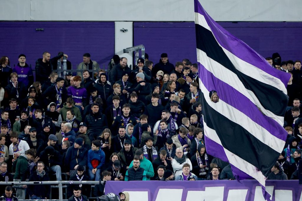 Klub Belgia Anderlecht Memecat Pelatih dan Rehatif Besnik Hasi ke Akhir Musim