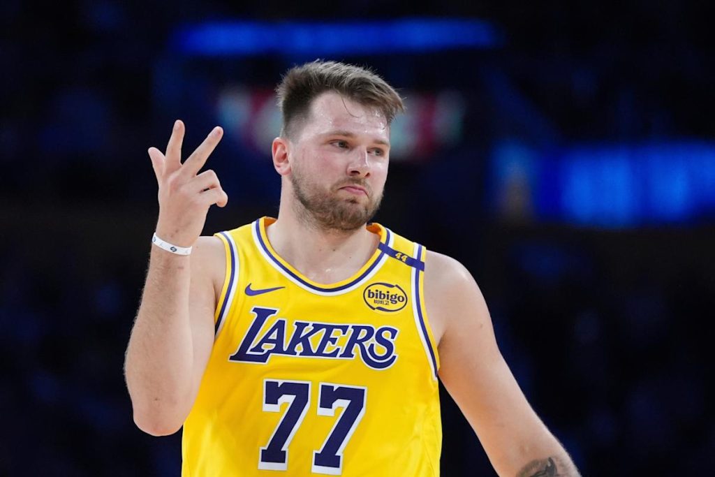 Lakers Menghapus Double-Digit Memimpin untuk Mengalahkan Knicks di OT untuk kemenangan ke-8, Luka Dončić memposting 32 poin dan 12 assist