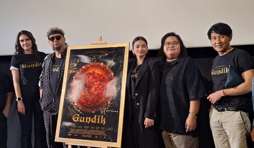 Luna Maya Jadi Simpanan Pejabat di Film Gundik