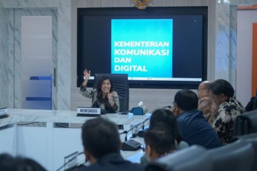 Menteri Hafid Advokat untuk program TV yang lebih banyak pendidikan untuk anak -anak