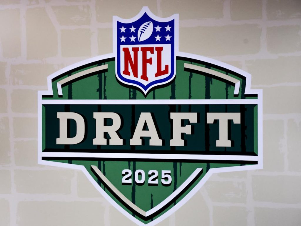 NFL Draft: Cowboys, 49ers, Ravens, Lumba -lumba dasi untuk sebagian besar 2025 picks kompensasi; Inilah putaran 4-7 pesanan