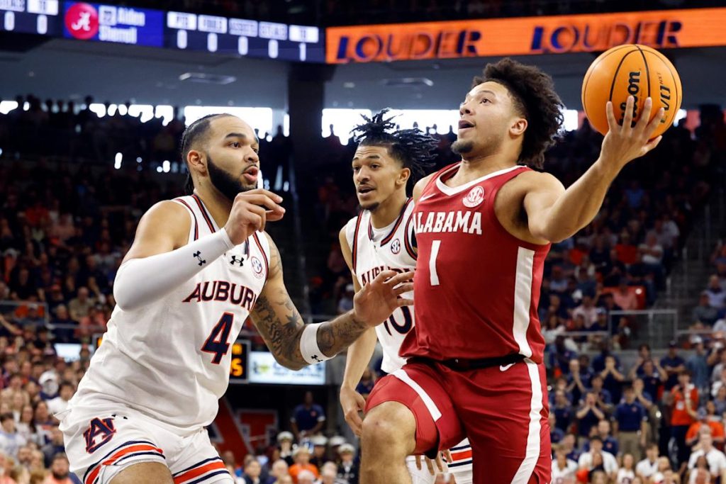 No. 7 Alabama Stuns No. 1 Auburn, 93-91, di Mark Sears ‘Buzzer-Beater dalam lembur