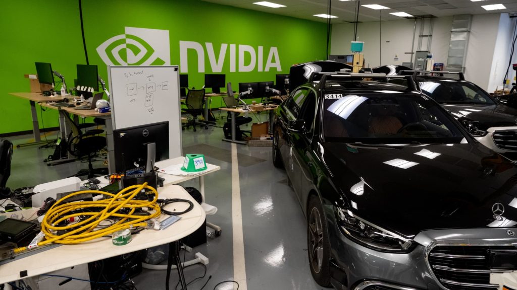 Nvidia, GM mengumumkan kesepakatan untuk AI, pabrik dan kendaraan generasi berikutnya