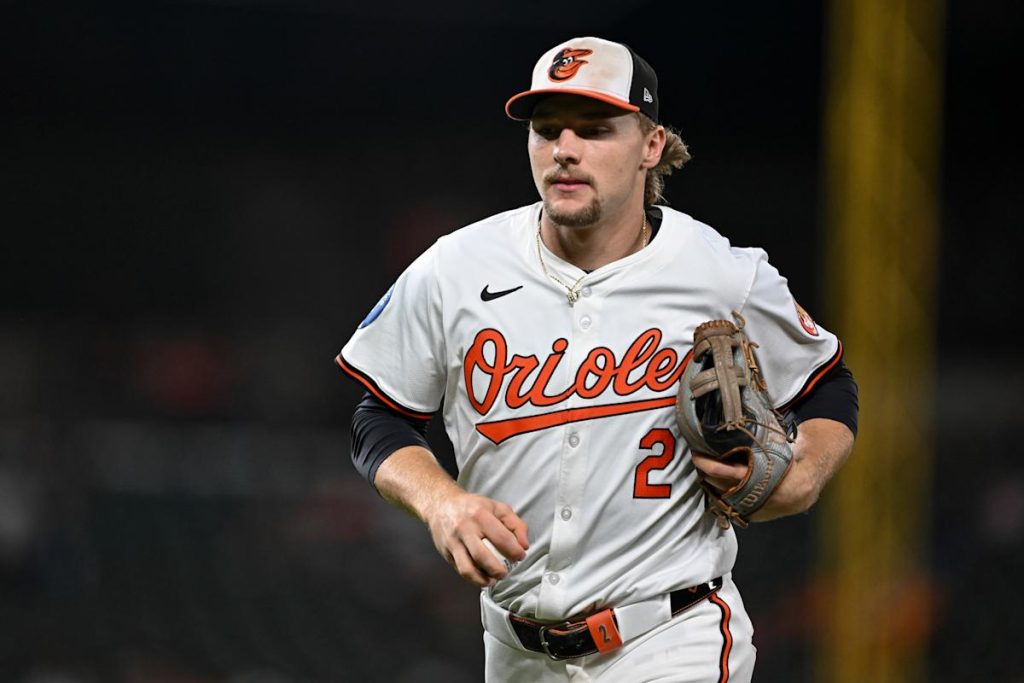 Orioles SS Gunnar Henderson akan melewatkan awal musim karena strain interkostal