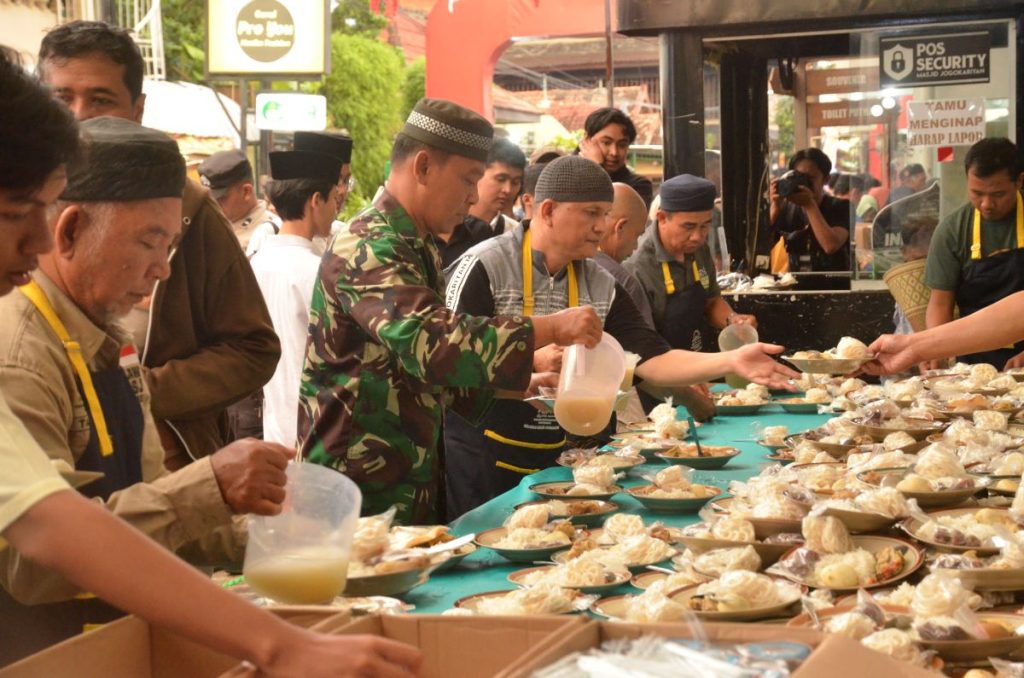 Pemberian Takjil Di Kota Yogyakarta Diimbau Minim Sampah