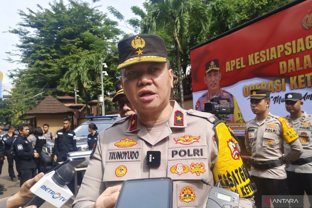 Polisi untuk mengadakan operasi rutin ketupat di Surabaya