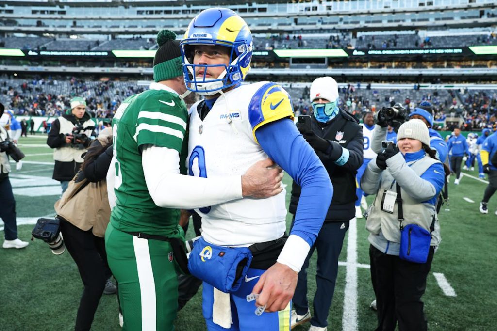 Rams QB Matthew Stafford menghindari taruhan lama yang dibuat Aaron Rodgers