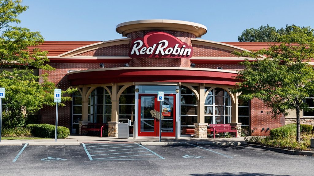 Red Robin mempertimbangkan untuk menutup 70 lokasi di tengah kesengsaraan keuangan