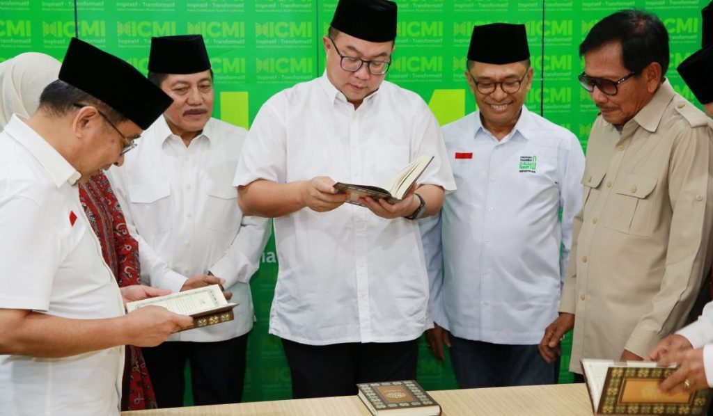 Sinar Mas dan App Group Wakafkan Ribuan al-Quran Kepada ICMI