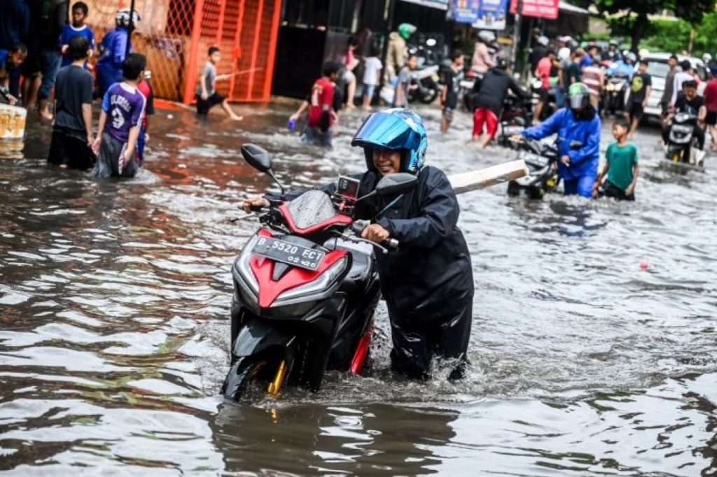 Strategi Pemprov DKI Tangani Banjir Jakarta Omc Dan Bangun Polder