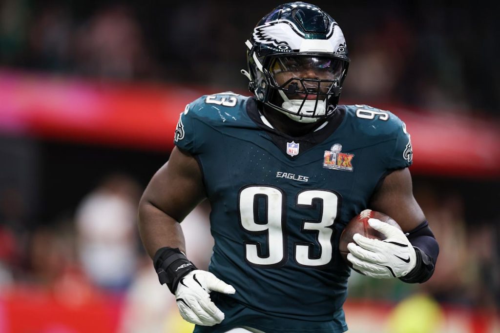 Super Bowl Champs kehilangan satu kunci, karena DT Milton Williams meninggalkan Eagles untuk Panthers