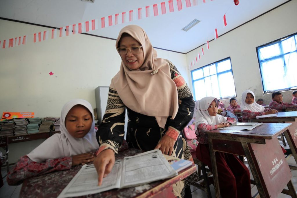 TUNJIGIAN GURU ASN DAERAH Ditransfer Langsung, Pengamat Kabar Baik, Komitmen Transparansi