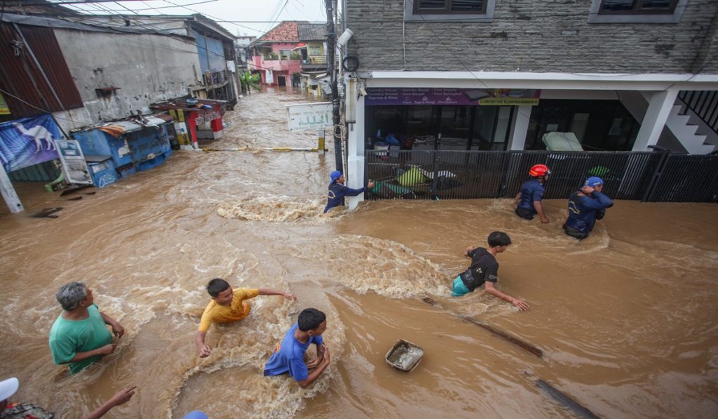 Waspadai Infekssi Kulit Yang Sering Muncul Saat Banjir